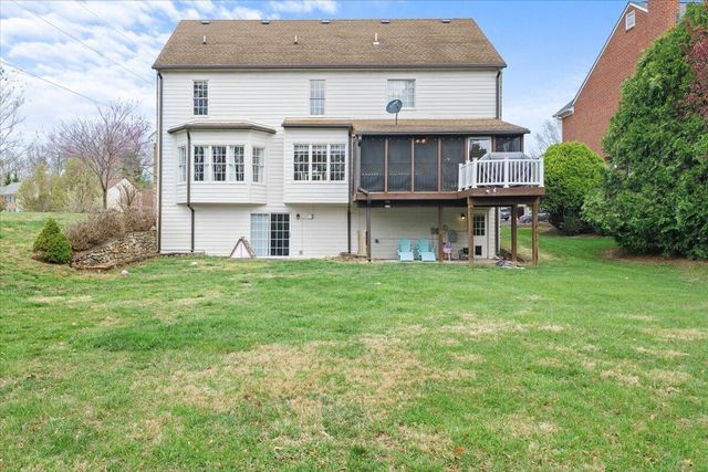 6020 Scotford CT, Roanoke, VA 24018