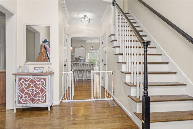 6020 Scotford CT, Roanoke, VA 24018