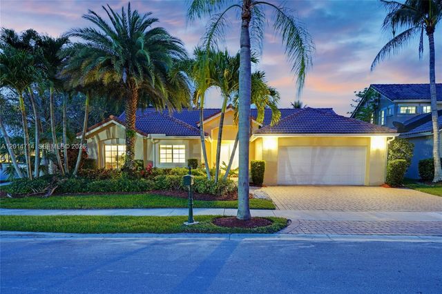 1190 Balboa Ct, Weston, FL 33326