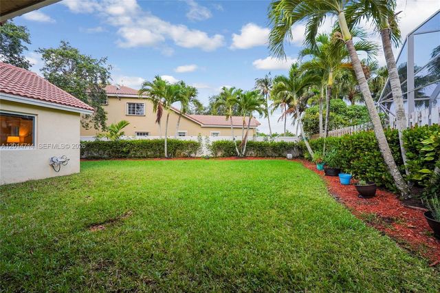 1190 Balboa Ct, Weston, FL 33326
