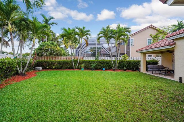 1190 Balboa Ct, Weston, FL 33326