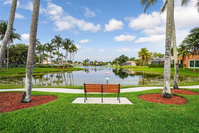 1190 Balboa Ct, Weston, FL 33326