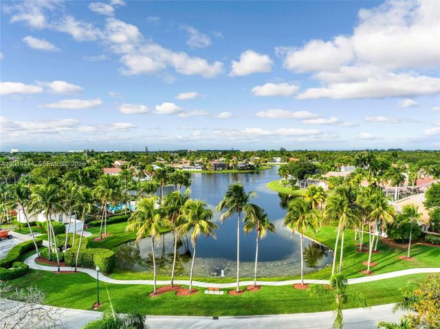 1190 Balboa Ct, Weston, FL 33326