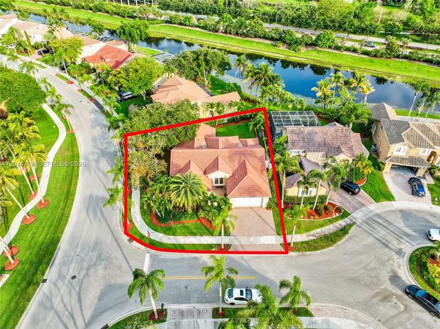 1190 Balboa Ct, Weston, FL 33326
