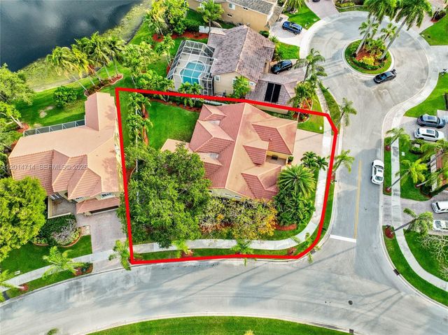 1190 Balboa Ct, Weston, FL 33326