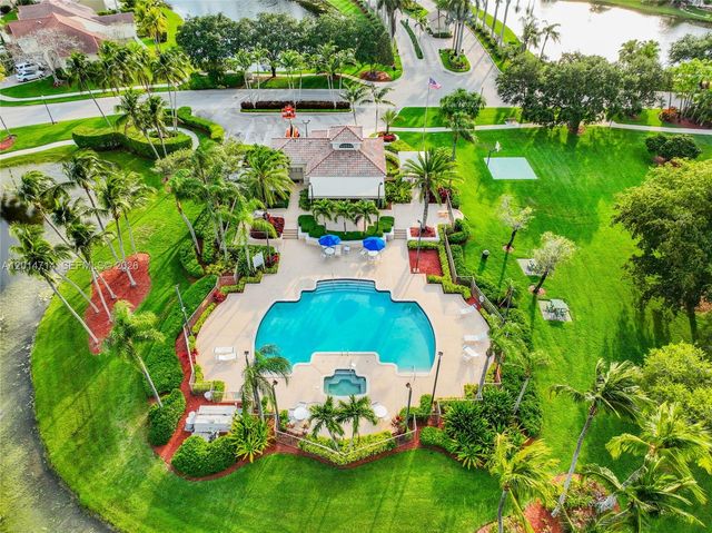 1190 Balboa Ct, Weston, FL 33326