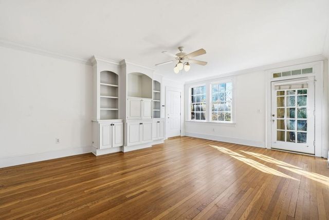 2814 Peachtree NW Road 4, Atlanta, GA 30305