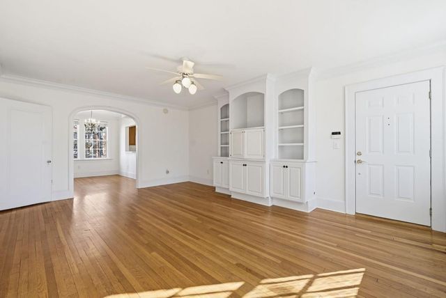 2814 Peachtree NW Road 4, Atlanta, GA 30305