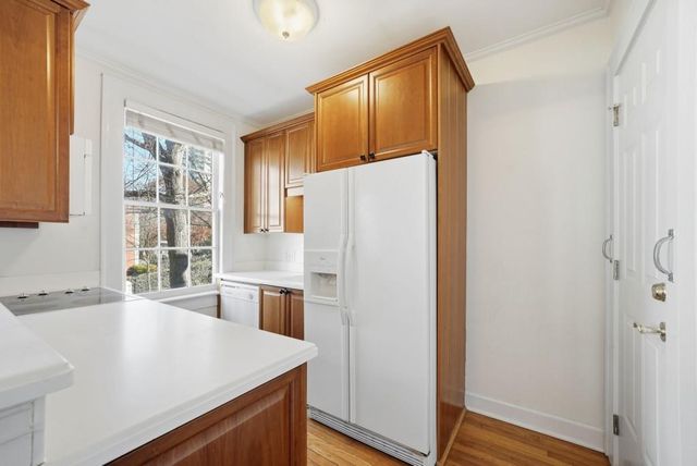 2814 Peachtree NW Road 4, Atlanta, GA 30305