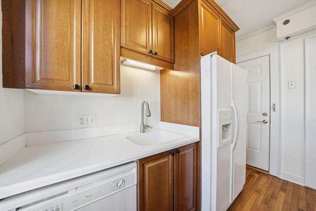 2814 Peachtree NW Road 4, Atlanta, GA 30305