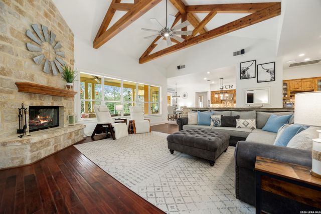 10511 Teich Loop, New Braunfels, TX 78132