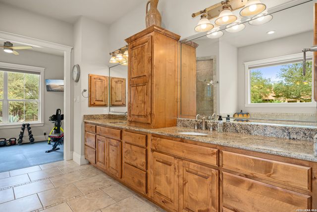 10511 Teich Loop, New Braunfels, TX 78132