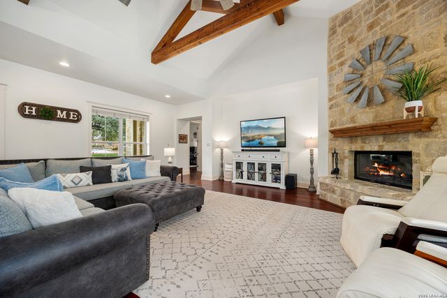 10511 Teich Loop, New Braunfels, TX 78132