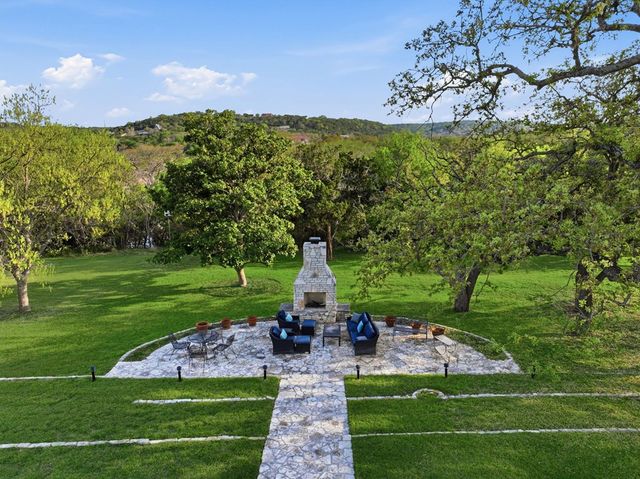 125 Mauk Rd, Ingram, TX 78025