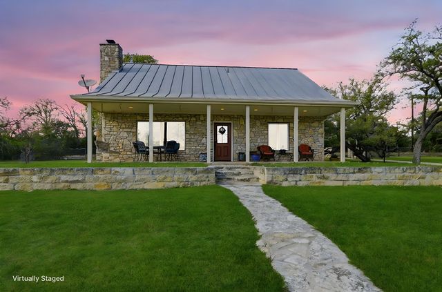 125 Mauk Rd, Ingram, TX 78025