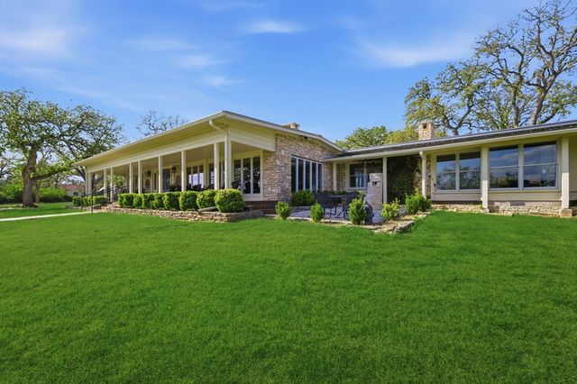 125 Mauk Rd, Ingram, TX 78025