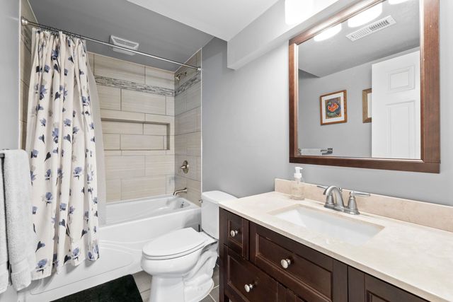 6811 W Johannsen Ave, Nine Mile Falls, WA 99026