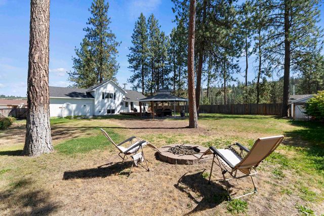 6811 W Johannsen Ave, Nine Mile Falls, WA 99026