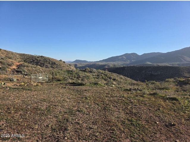 2062 E HORSESHOE SPRINGS Road, Globe, AZ 85501