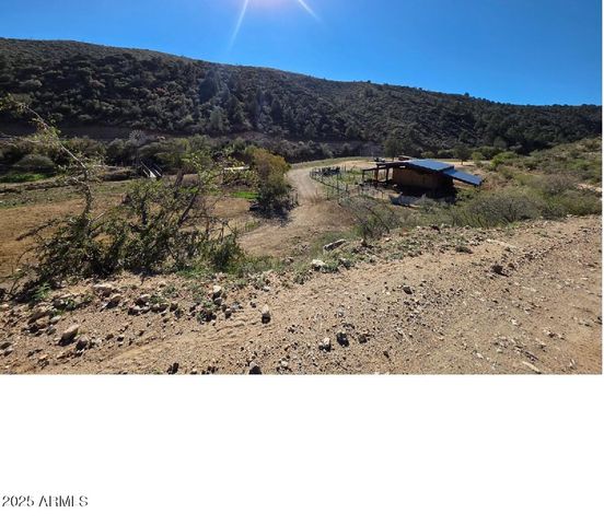 2062 E HORSESHOE SPRINGS Road, Globe, AZ 85501