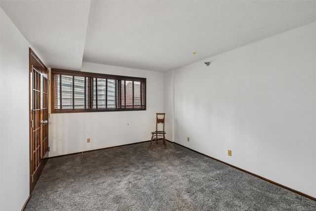 300 Walnut Street 407, Des Moines, IA 50309