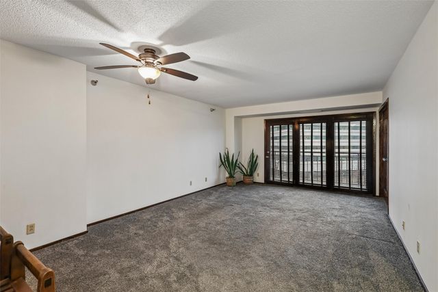 300 Walnut Street 407, Des Moines, IA 50309