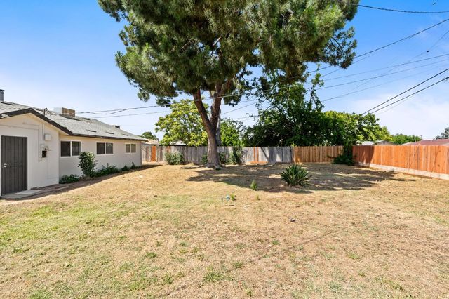 6662 N Effie Street, Fresno, CA 93710