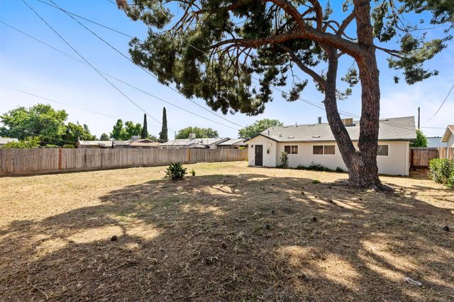 6662 N Effie Street, Fresno, CA 93710
