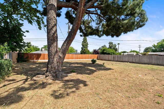 6662 N Effie Street, Fresno, CA 93710