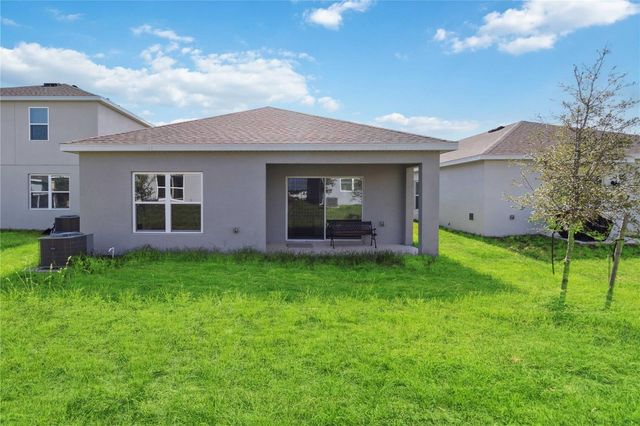 1833 ROSS HAMMOCK AVENUE, Groveland, FL 34736