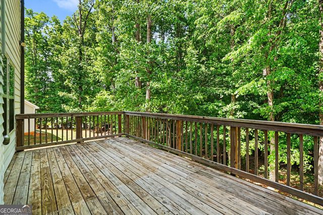 825 Sassafras Lane, Hoschton, GA 30548