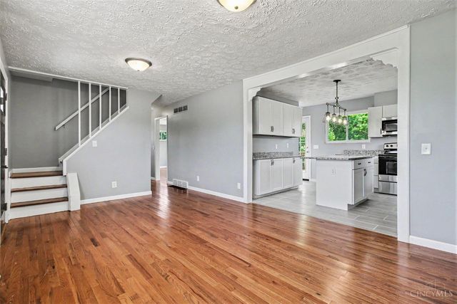 6004 Snyder Road, Green Twp, OH 45247