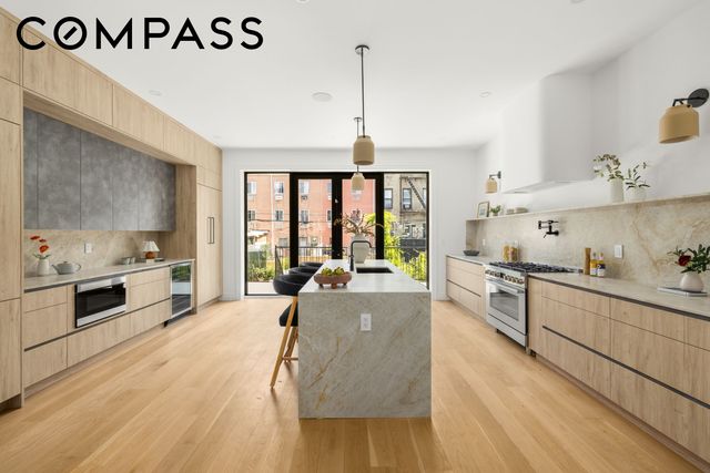 12 Pilling Street, New York City, NY 11207