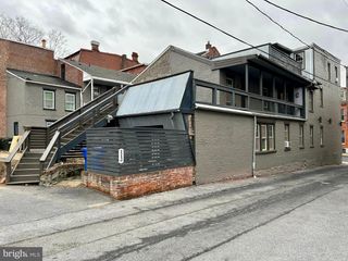 225 E KING ST #1, Lancaster, PA 17602