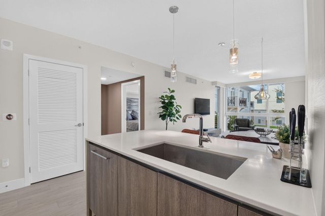 111 SE 1ST Avenue 317, Delray Beach, FL 33444