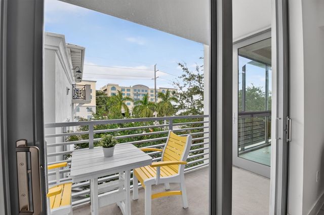 111 SE 1ST Avenue 317, Delray Beach, FL 33444