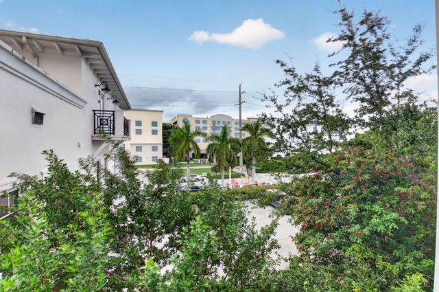 111 SE 1ST Avenue 317, Delray Beach, FL 33444