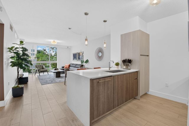111 SE 1ST Avenue 317, Delray Beach, FL 33444