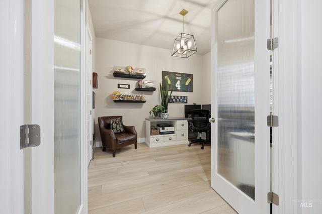 1345 N Triathlon Ave, Eagle, ID 83616