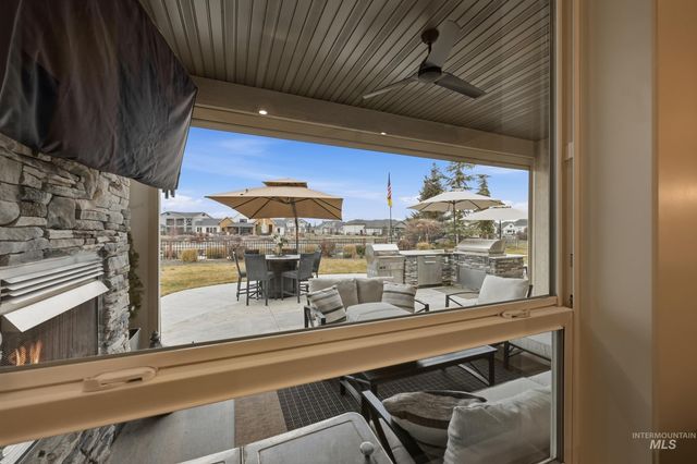 1345 N Triathlon Ave, Eagle, ID 83616