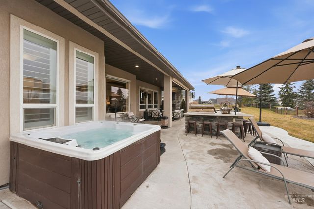 1345 N Triathlon Ave, Eagle, ID 83616