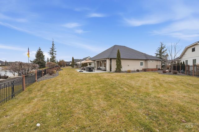 1345 N Triathlon Ave, Eagle, ID 83616