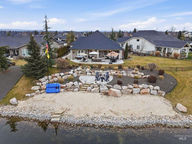 1345 N Triathlon Ave, Eagle, ID 83616