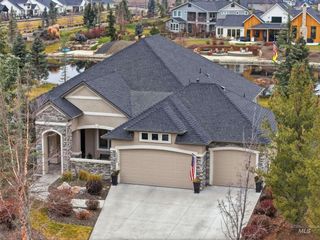 1345 N Triathlon Ave, Eagle, ID 83616