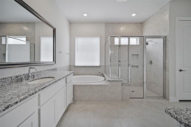 23 Perennial Canyon Drive, Tomball, TX 77375