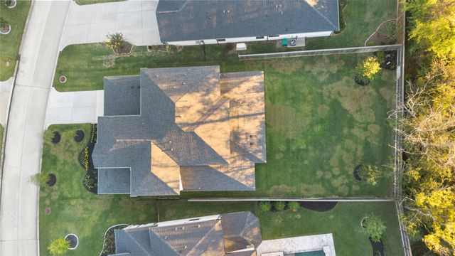 23 Perennial Canyon Drive, Tomball, TX 77375