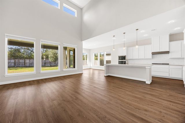 23 Perennial Canyon Drive, Tomball, TX 77375