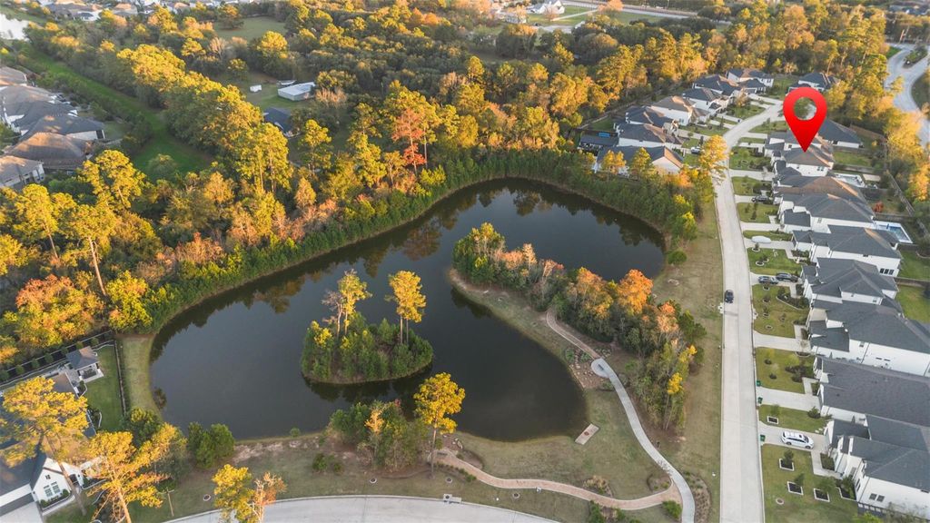 23 Perennial Canyon Drive, Tomball, TX 77375