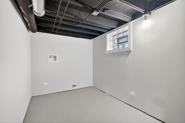 1520 N Prairie Avenue, Joliet, IL 60435