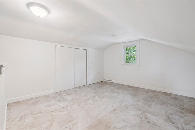 8 Captain's Lane, Mattapoisett, MA 02739